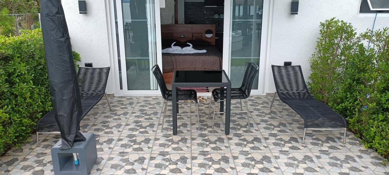 קו צ'אנג Beachfront Pool Villa And Apartment מראה חיצוני תמונה