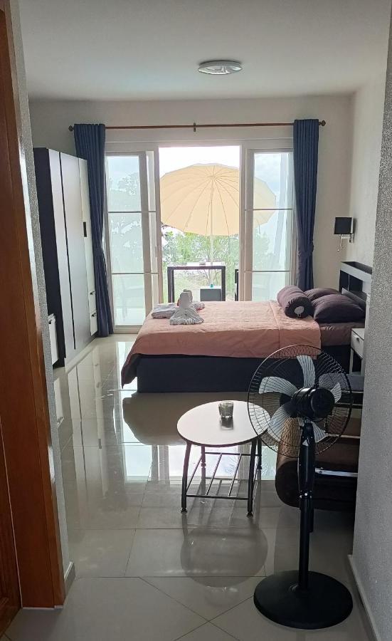 קו צ'אנג Beachfront Pool Villa And Apartment מראה חיצוני תמונה
